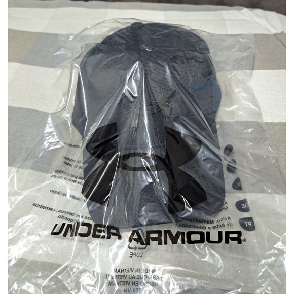 Under Armour Men's UA Blitzing Stretch Fit Cap Athletic Flex Hat Black (L/XL) - Picture 3 of 4